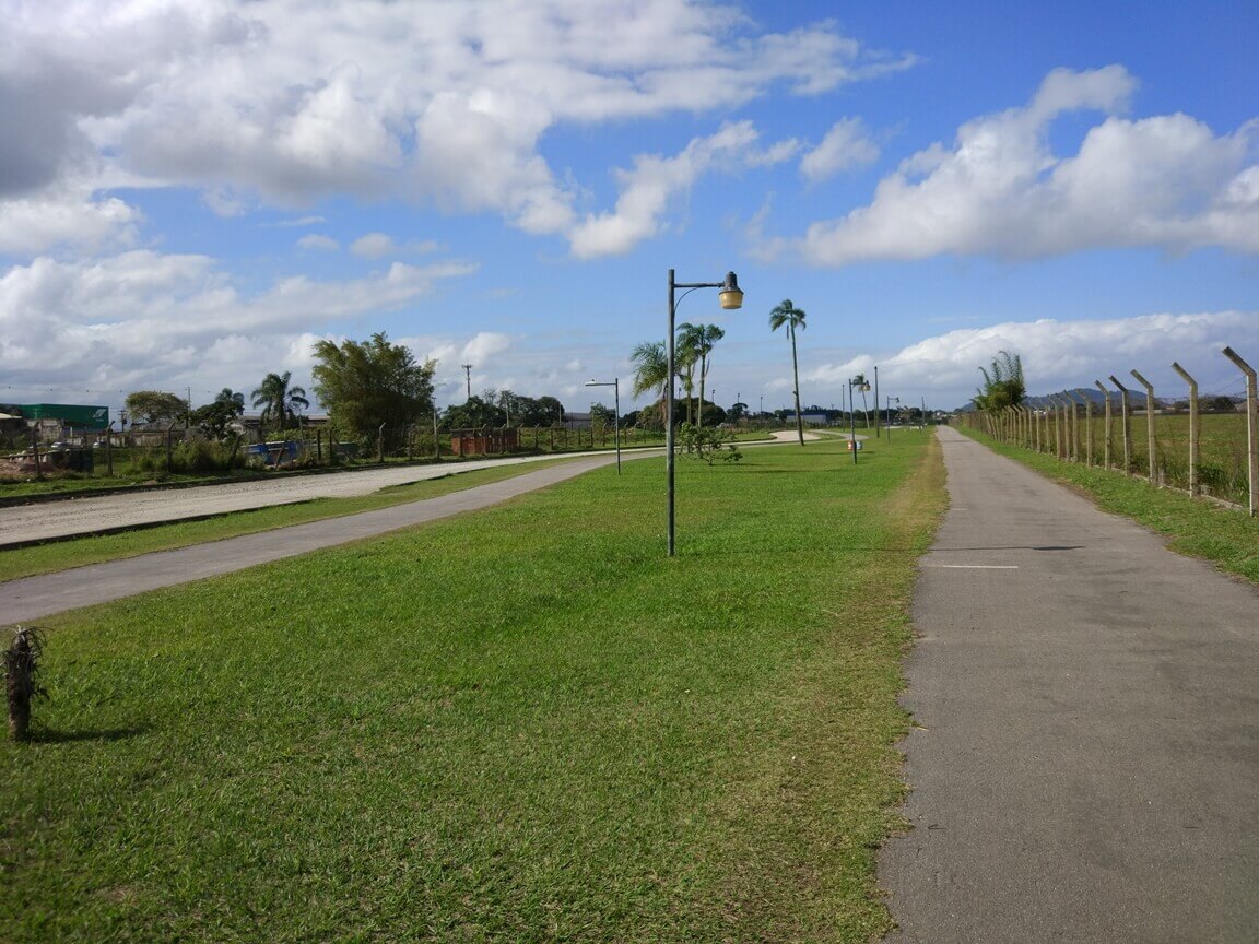 Foto do aeroparque de Paranaguá feita com o Xiaomi Mi5