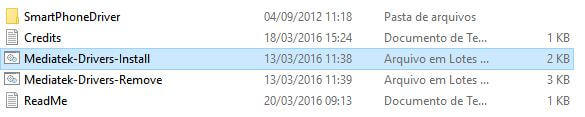 Screenshot mostrando o arquivo .BAT selecionado
